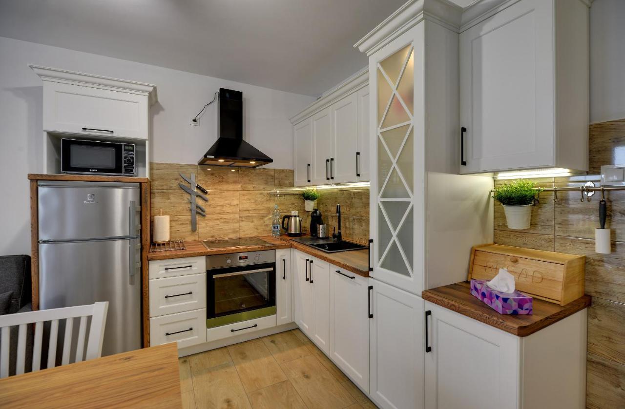 Karpacz4You "Przy Deptaku" Apartament Z Garazem 9,7 - Wiosna W Gorach 2025 Buitenkant foto