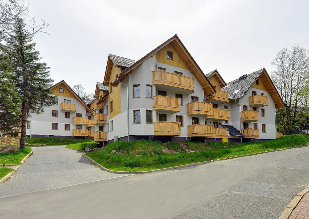 Karpacz4You "Przy Deptaku" Apartament Z Garazem 9,7 - Wiosna W Gorach 2025 Buitenkant foto