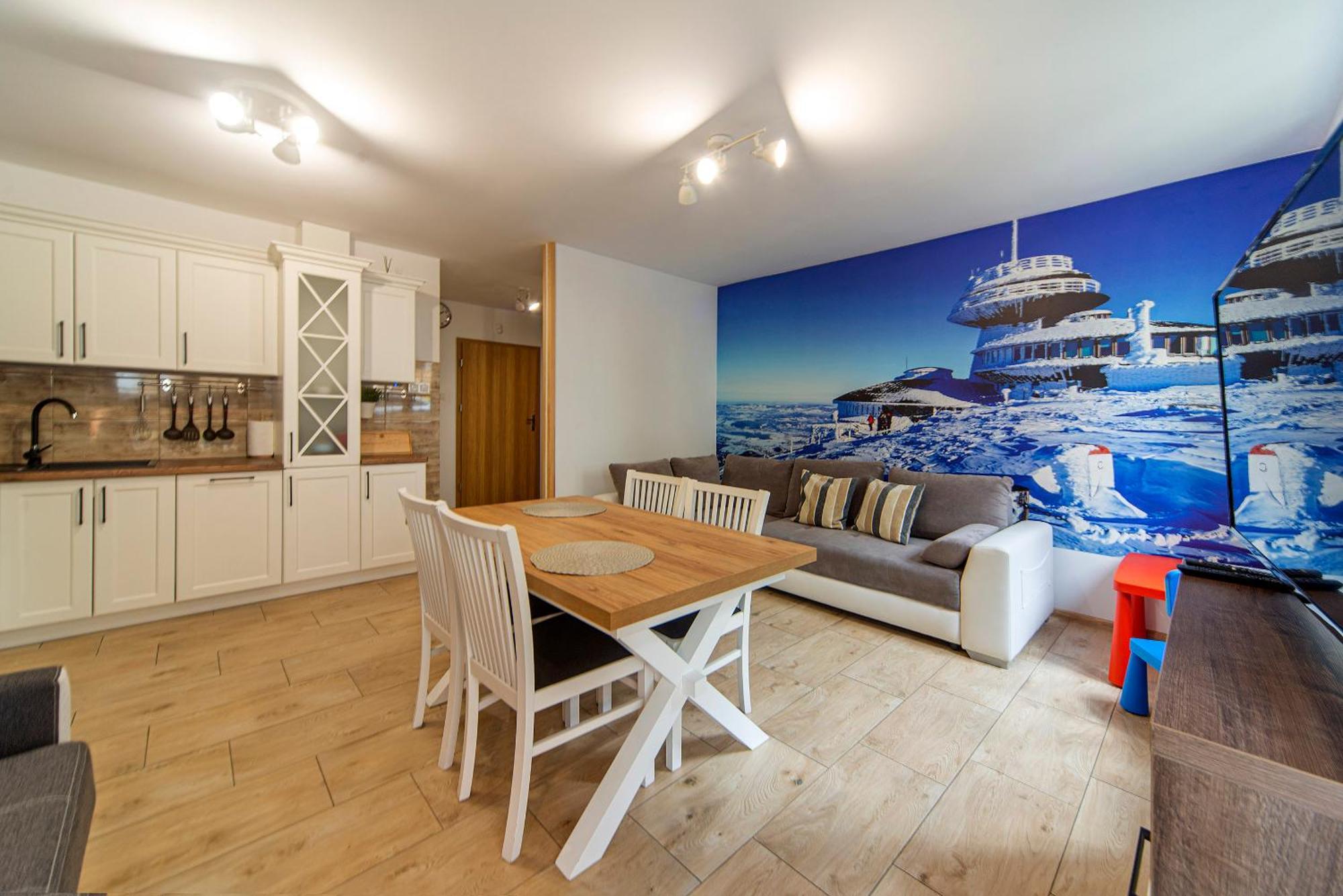 Karpacz4You "Przy Deptaku" Apartament Z Garazem 9,7 - Wiosna W Gorach 2025 Buitenkant foto